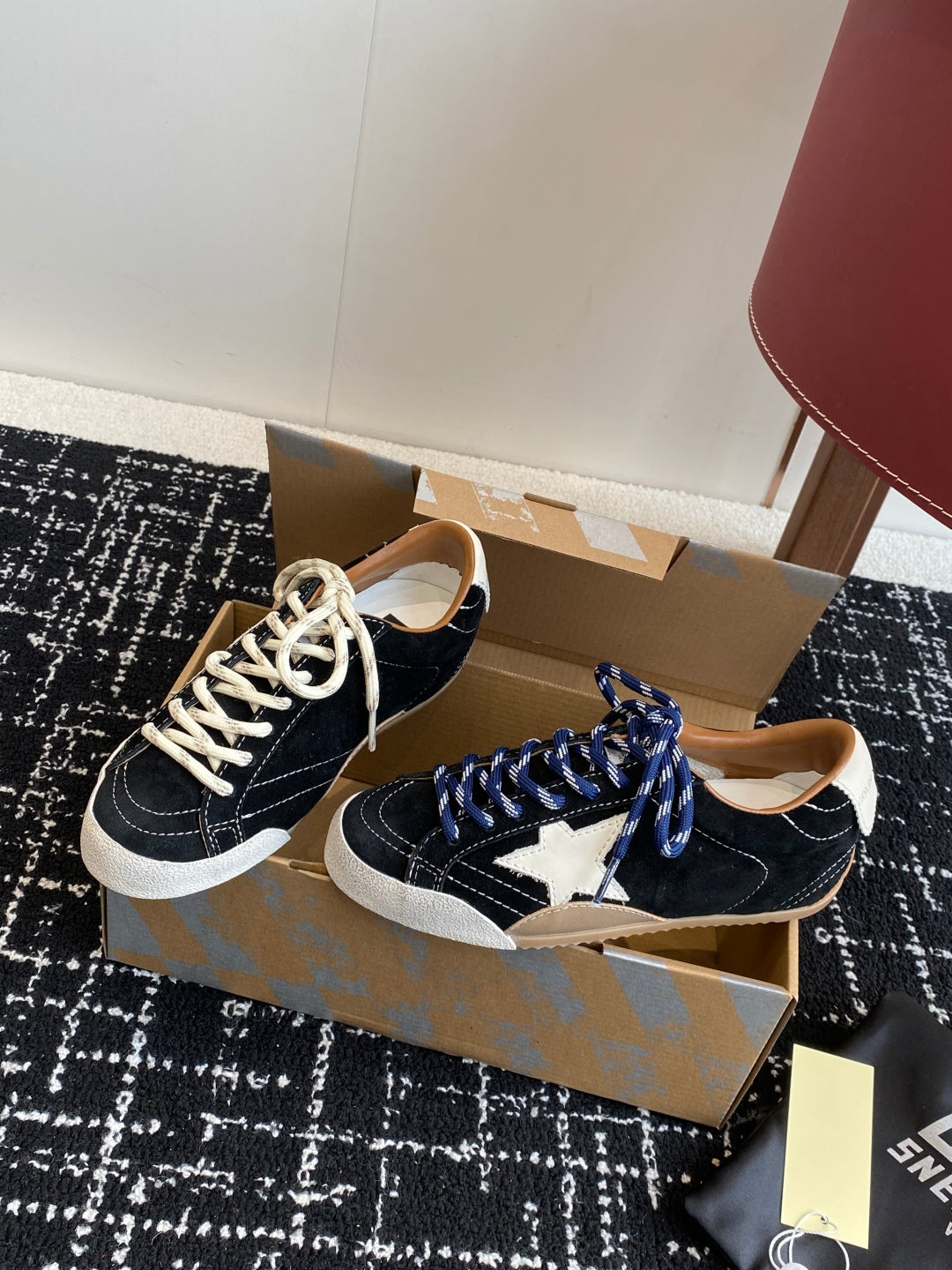 LuxluxHouse Best Quality Shoes Golden Goose
