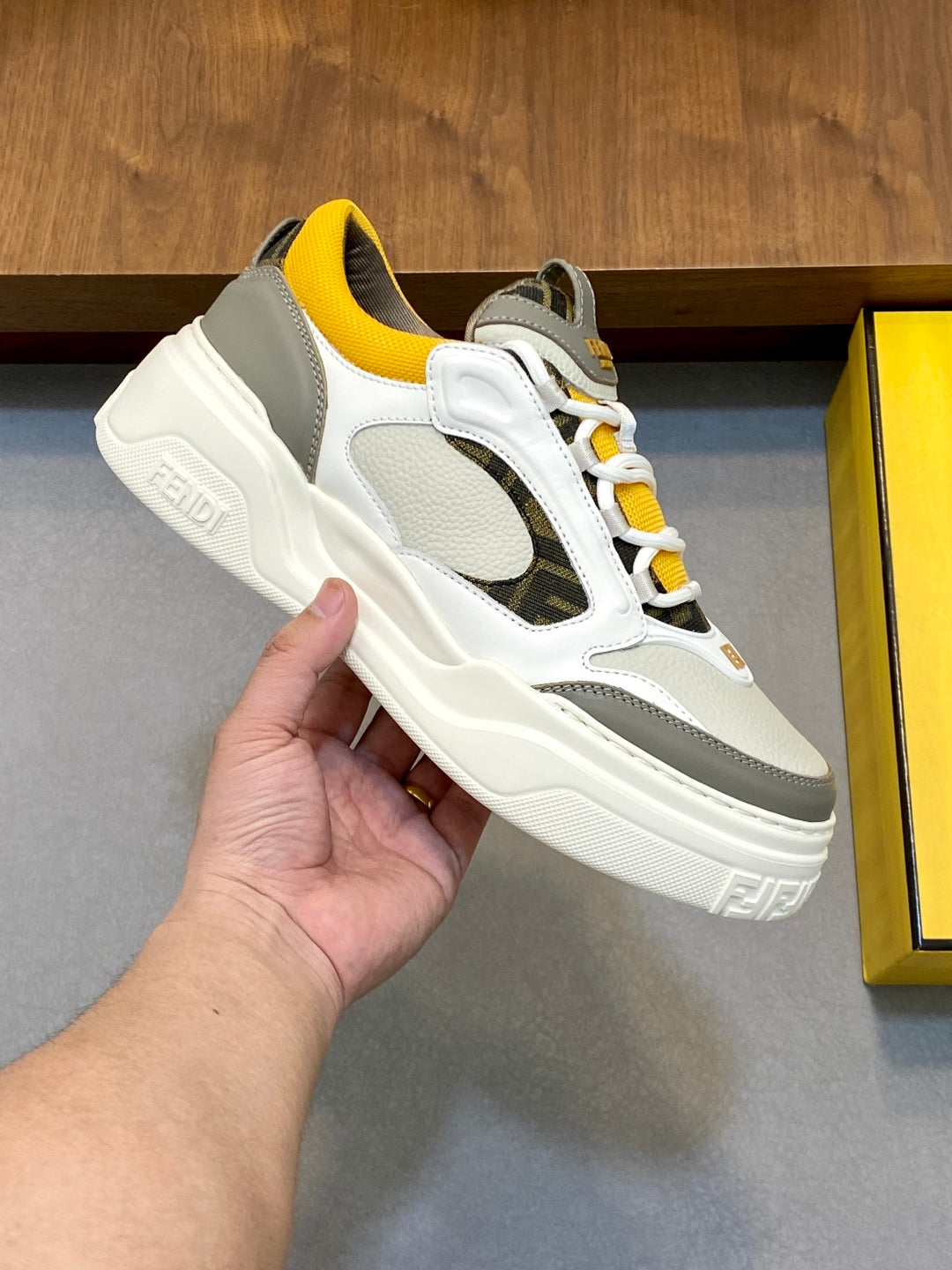 LuxluxHouse Best Quality Shoes Fendi