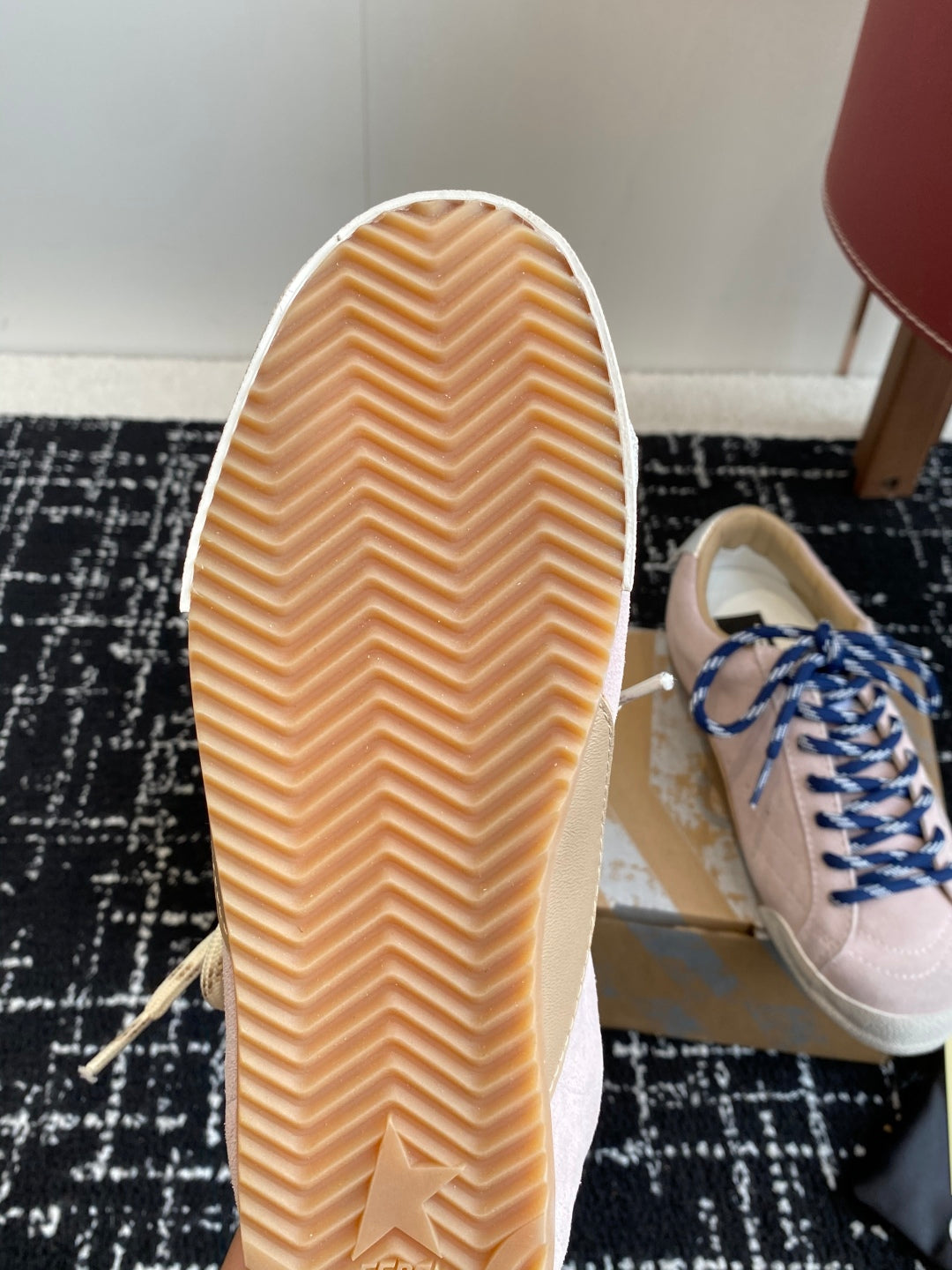 LuxluxHouse Best Quality Shoes Golden Goose