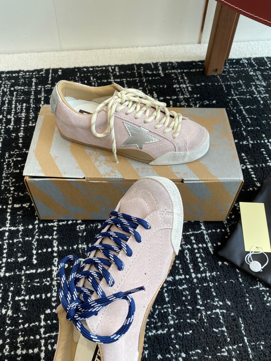 LuxluxHouse Best Quality Shoes Golden Goose
