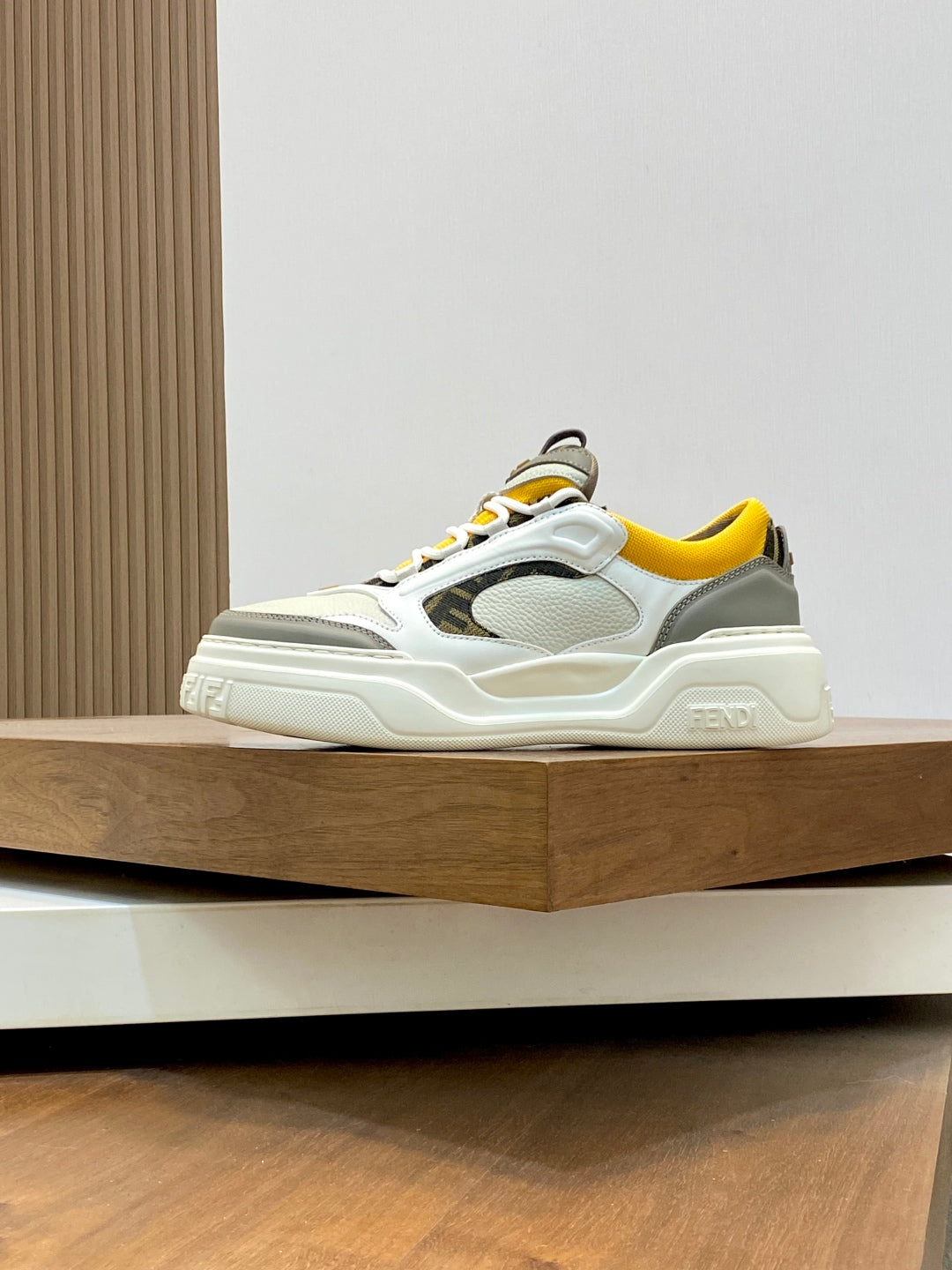 LuxluxHouse Best Quality Shoes Fendi