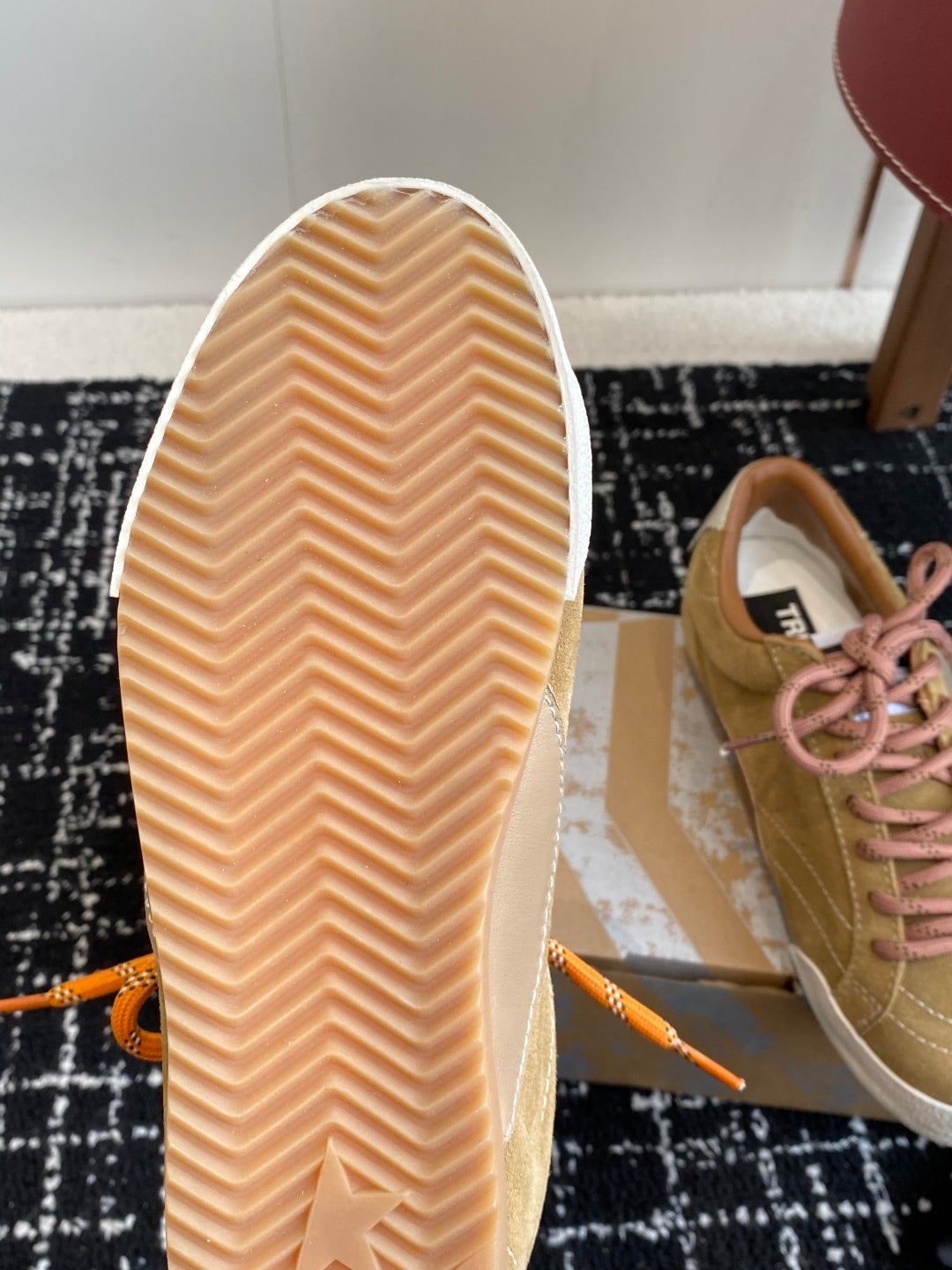 LuxluxHouse Best Quality Shoes Golden Goose