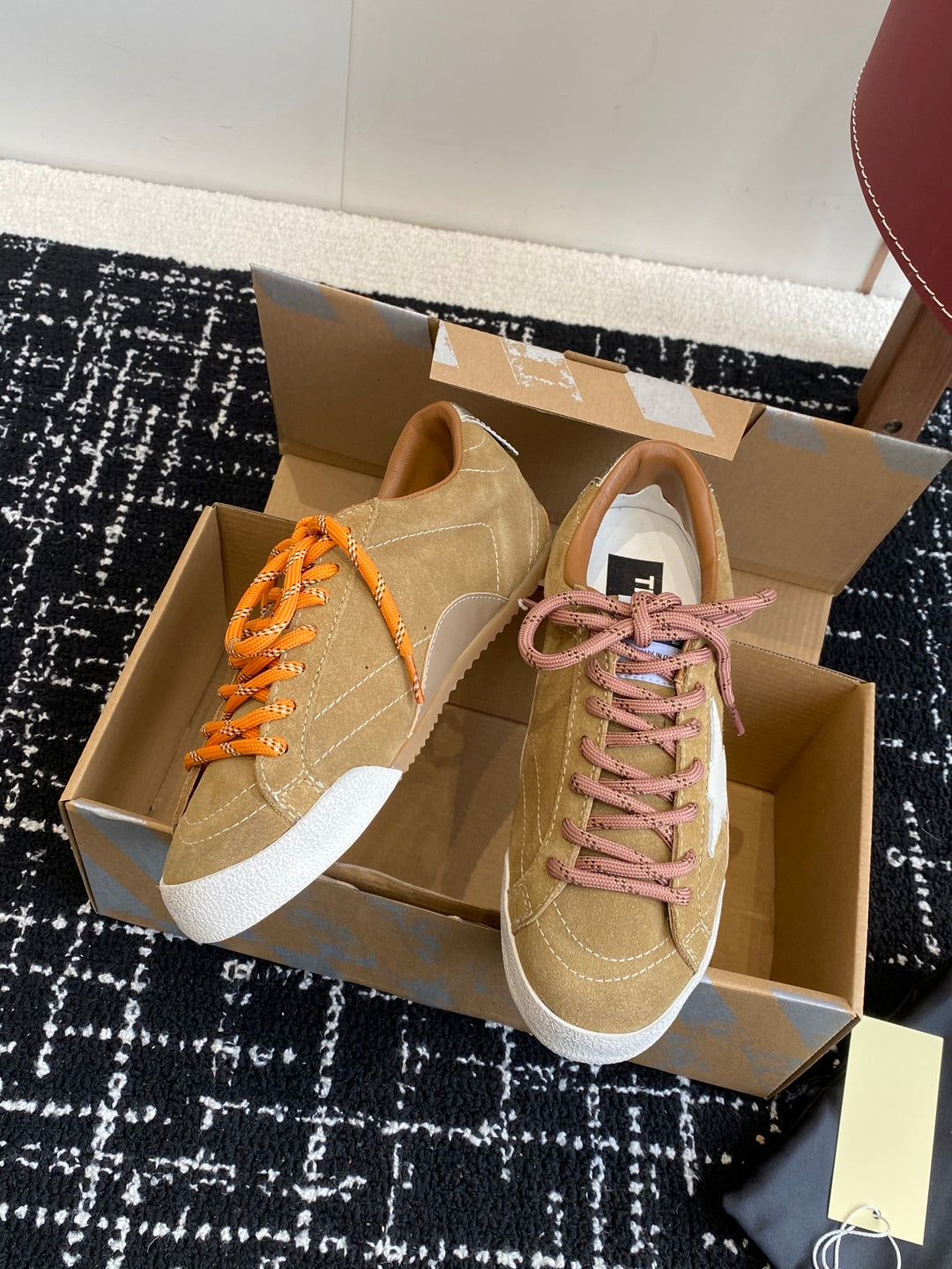 LuxluxHouse Best Quality Shoes Golden Goose