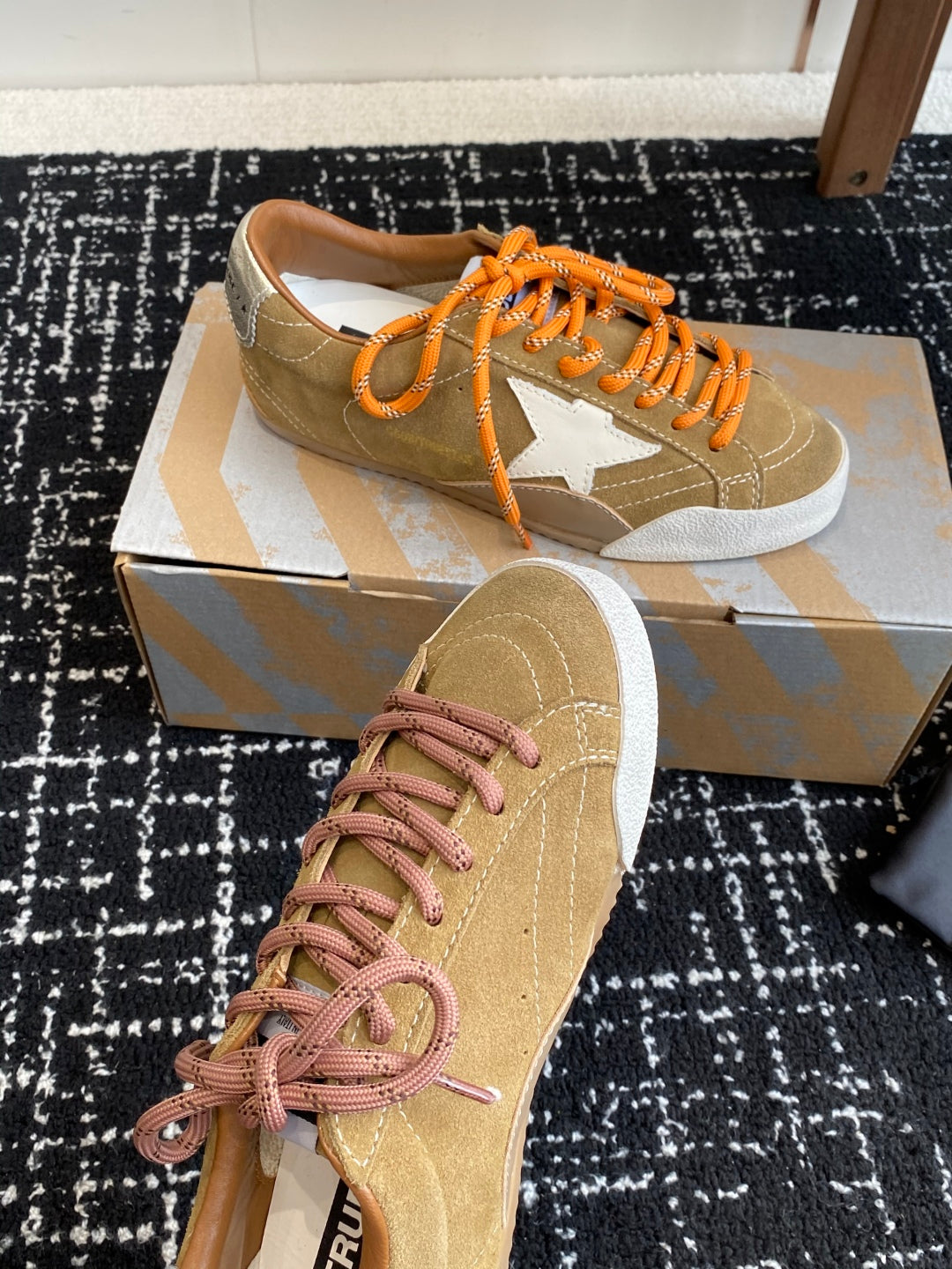 LuxluxHouse Best Quality Shoes Golden Goose