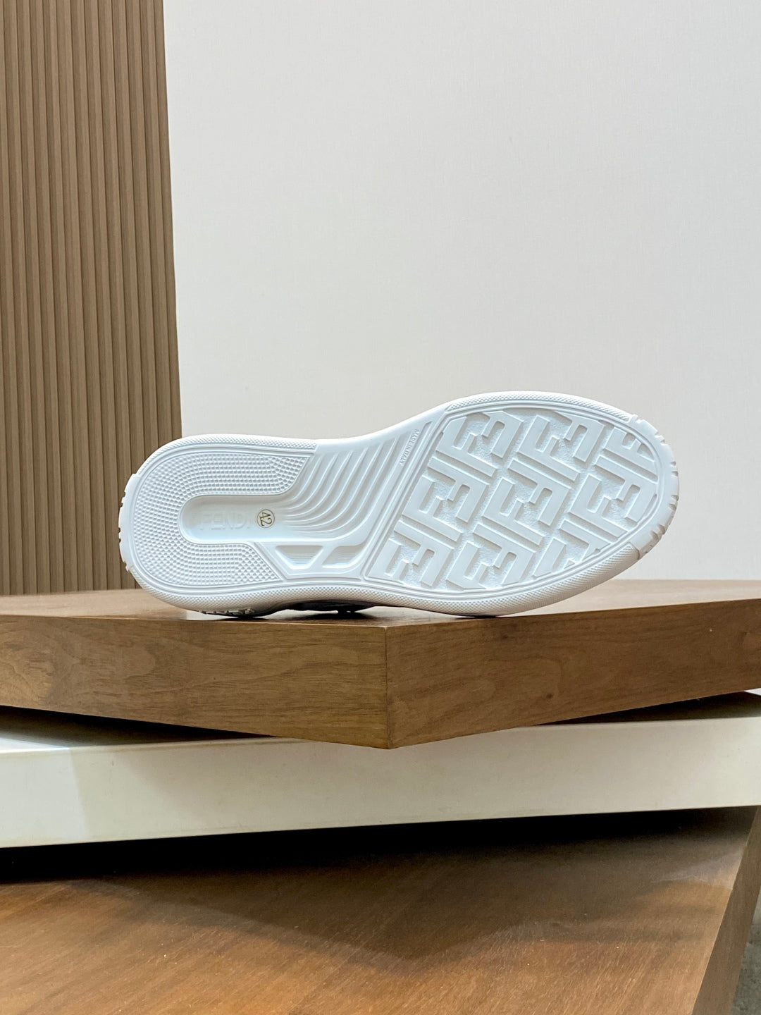 LuxluxHouse Best Quality Shoes Fendi