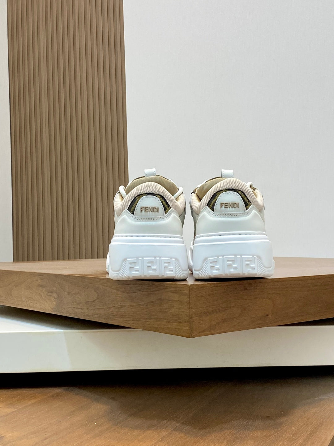 LuxluxHouse Best Quality Shoes Fendi