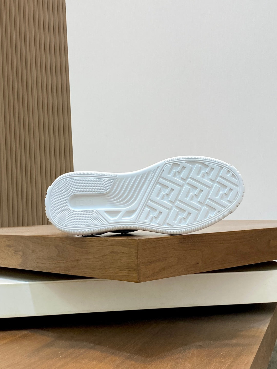 LuxluxHouse Best Quality Shoes Fendi