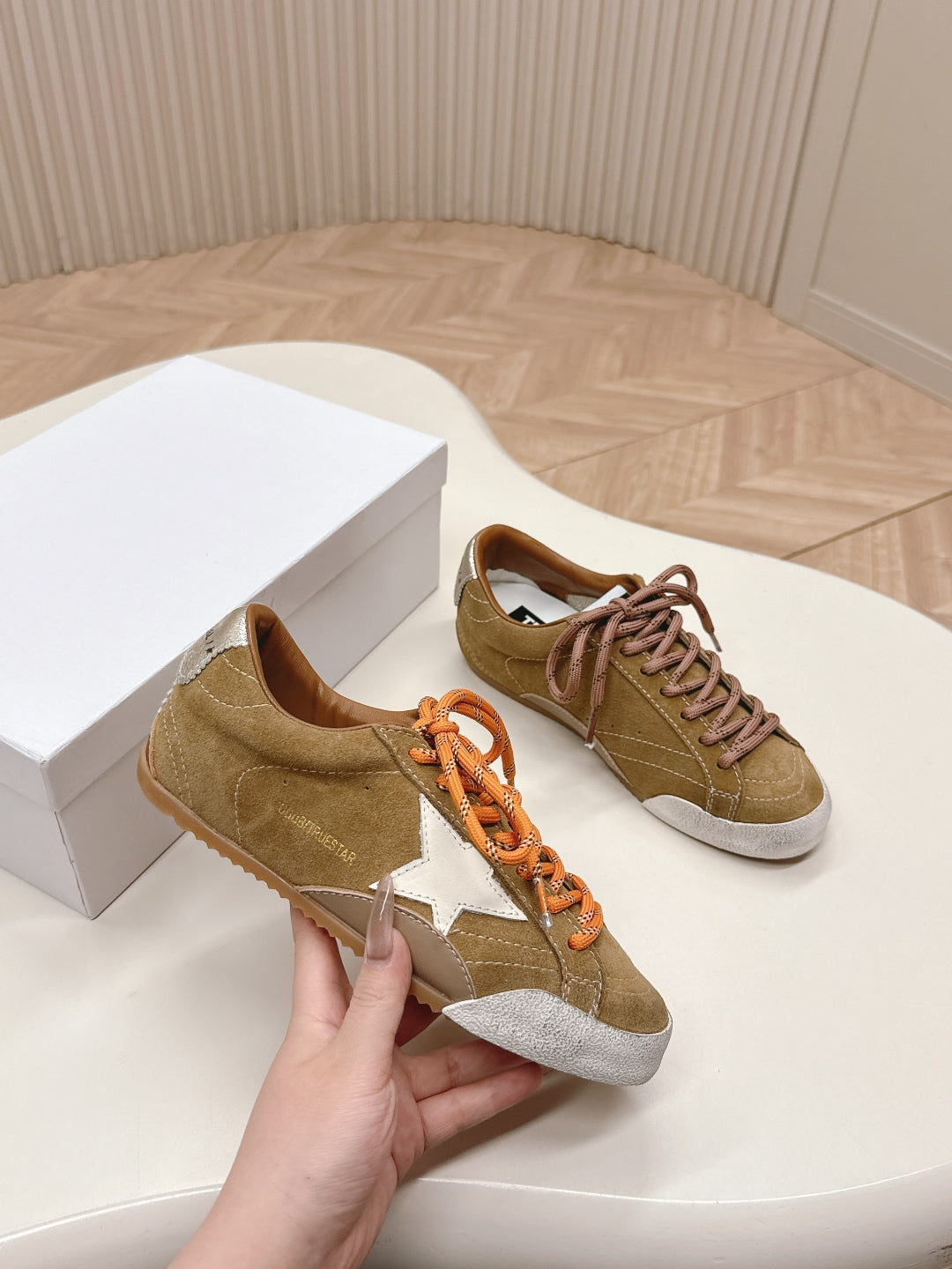 LuxluxHouse Best Quality Shoes Golden Goose