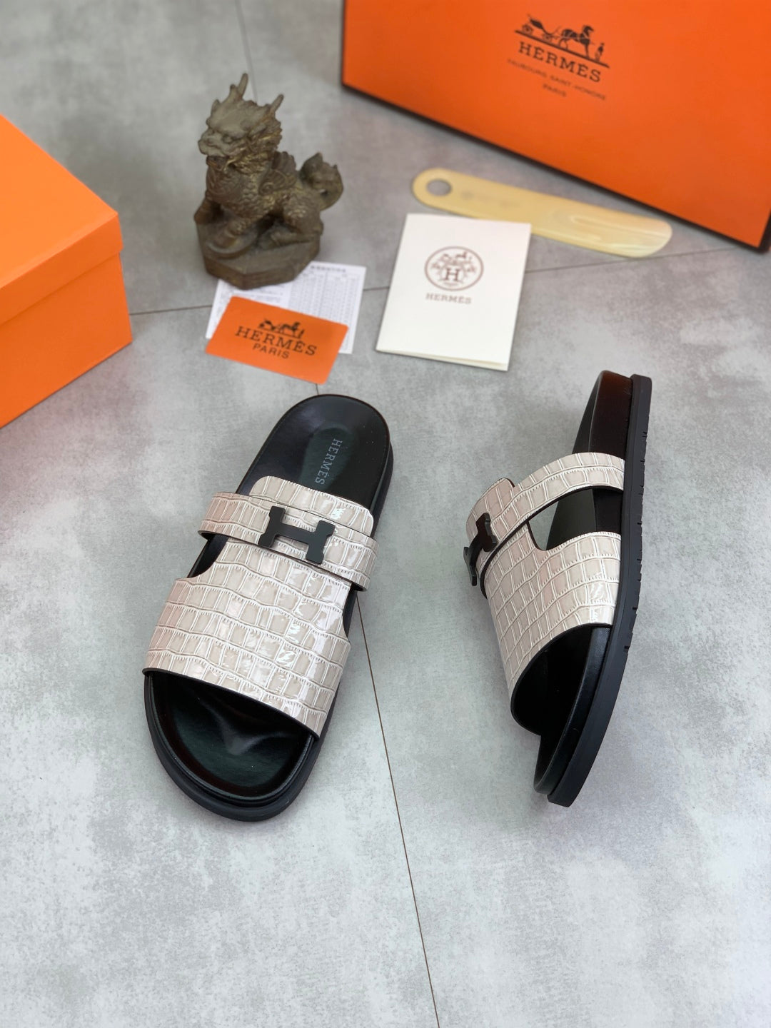 LuxluxHouse Best Quality Sandals Hermes