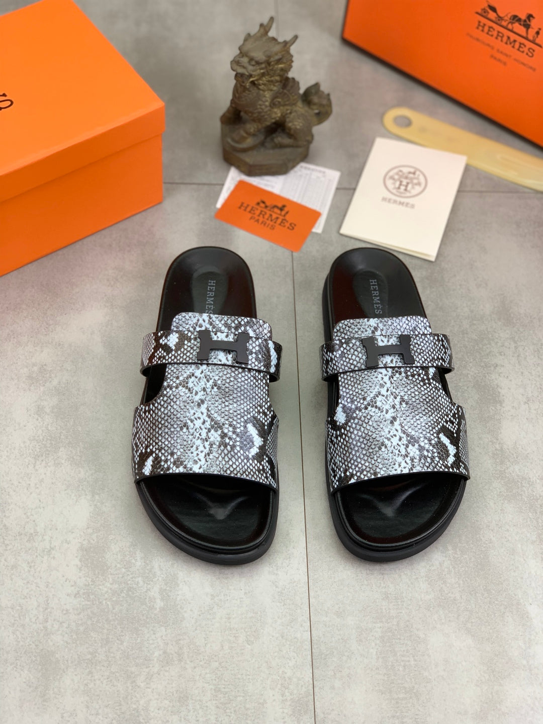 LuxluxHouse Best Quality Sandals Hermes