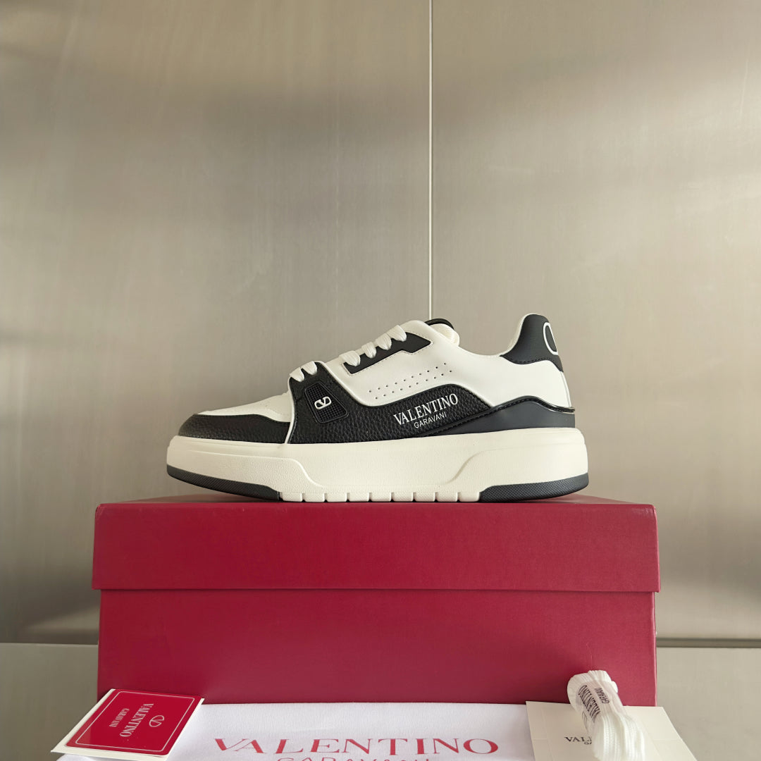 LuxluxHouse Best Quality Valentino Women Shoes