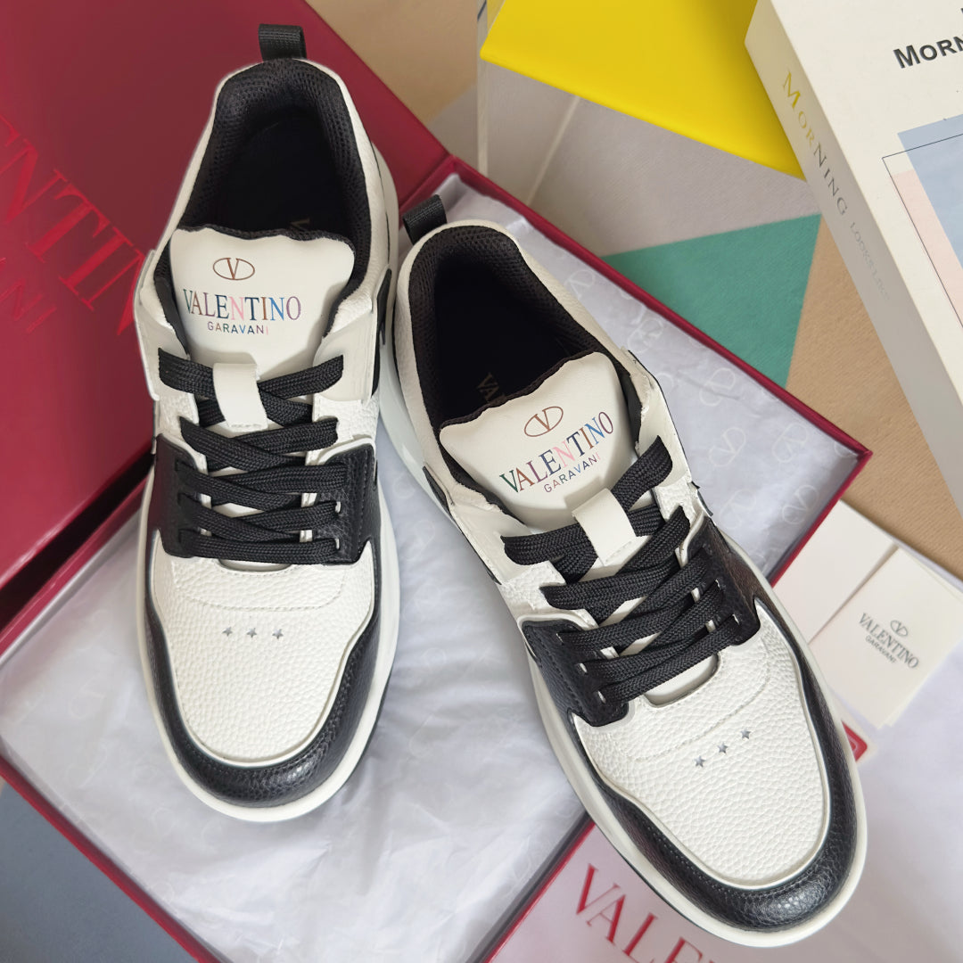 LuxluxHouse Best Quality Valentino Women Shoes