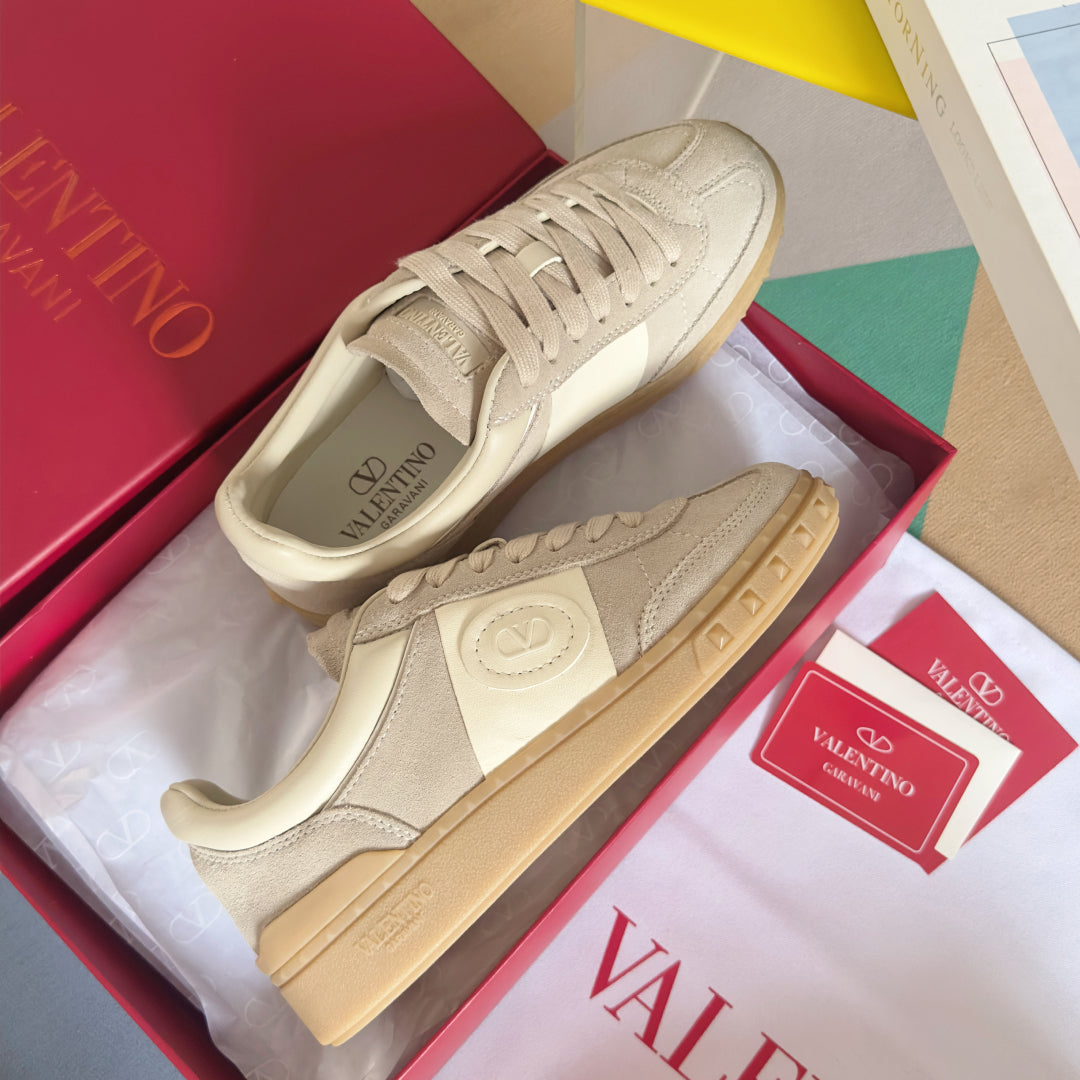 LuxluxHouse Best Quality Valentino Women Shoes