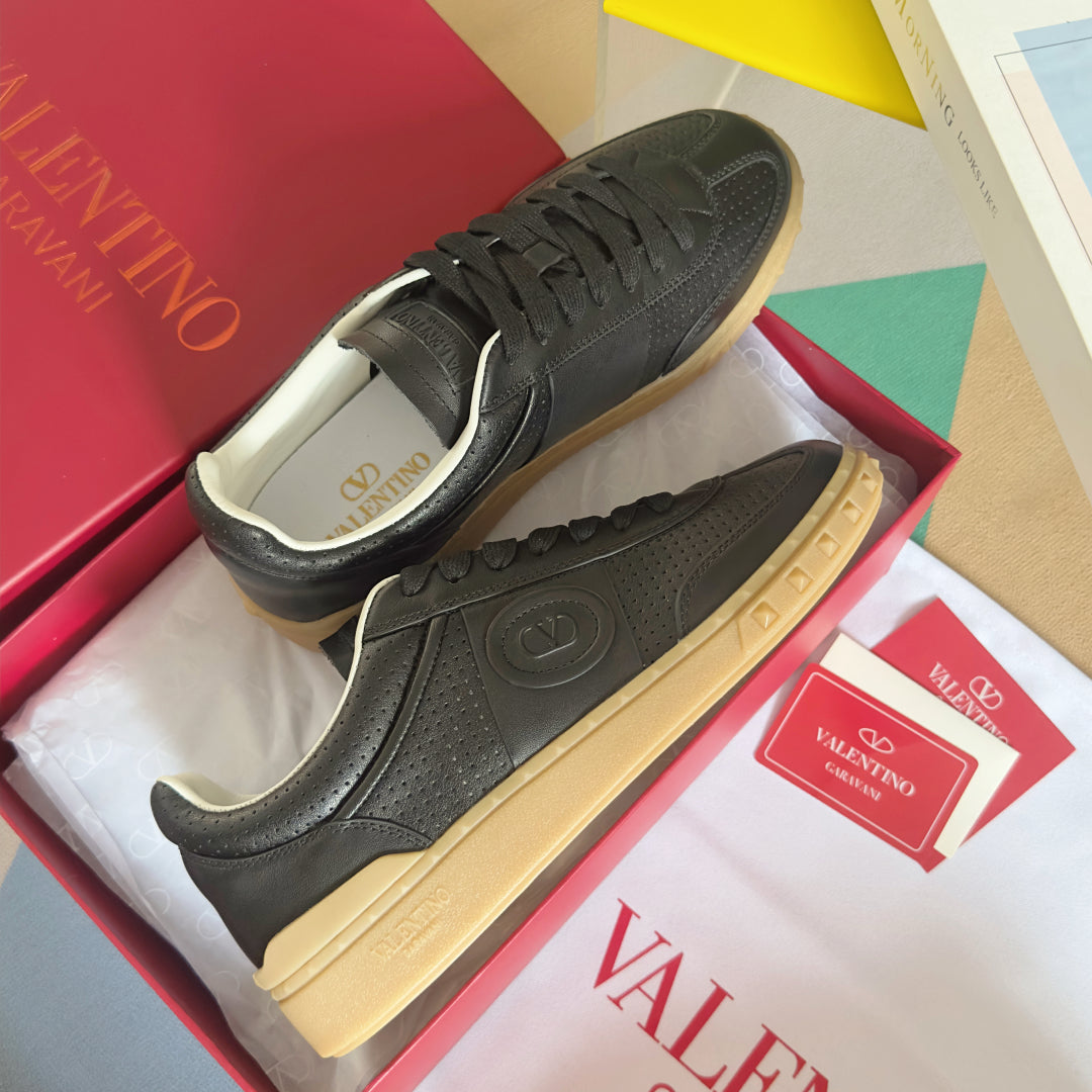 LuxluxHouse Best Quality Valentino Women Shoes