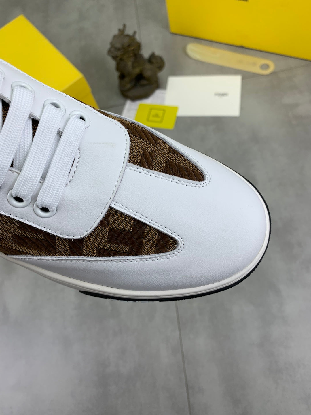 LuxluxHouse Best Quality Shoes Fendi