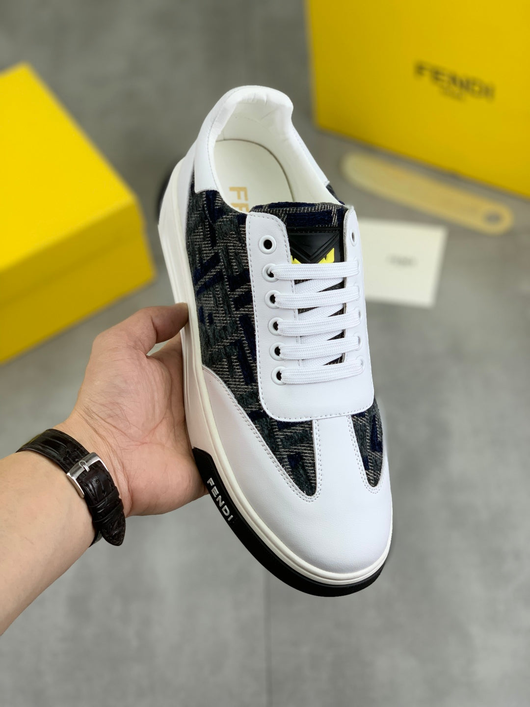 LuxluxHouse Best Quality Shoes Fendi