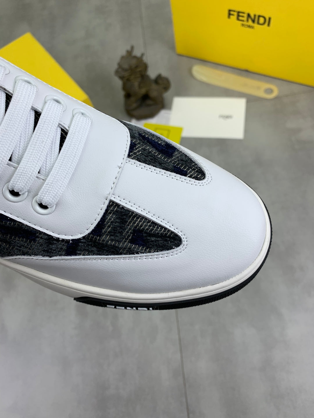 LuxluxHouse Best Quality Shoes Fendi