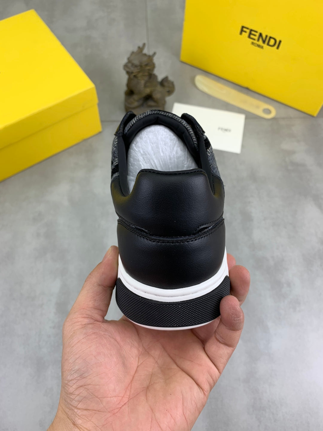LuxluxHouse Best Quality Shoes Fendi