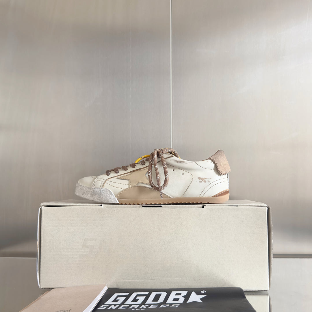 LuxluxHouse Best Quality Shoes Golden Goose