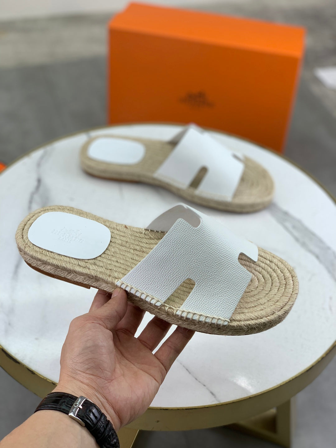 LuxluxHouse Best Quality Sandals Hermes