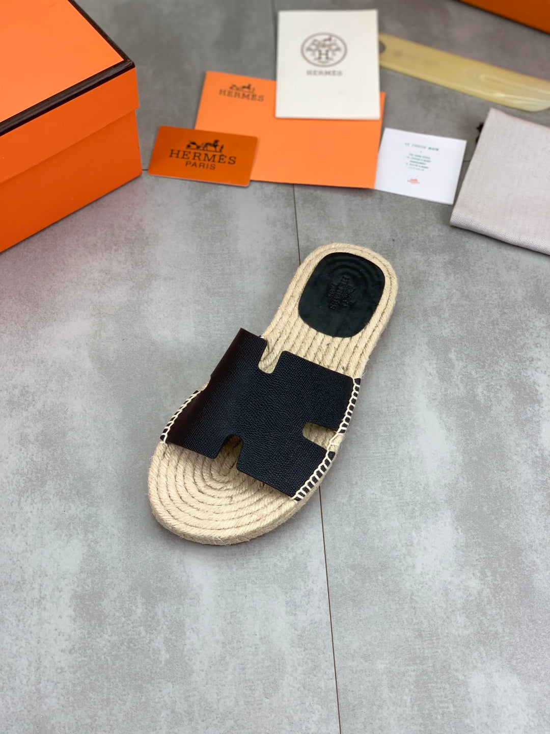 LuxluxHouse Best Quality Sandals Hermes