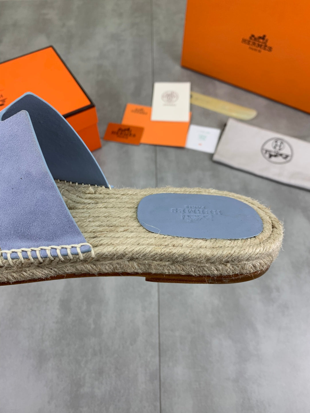 LuxluxHouse Best Quality Sandals Hermes