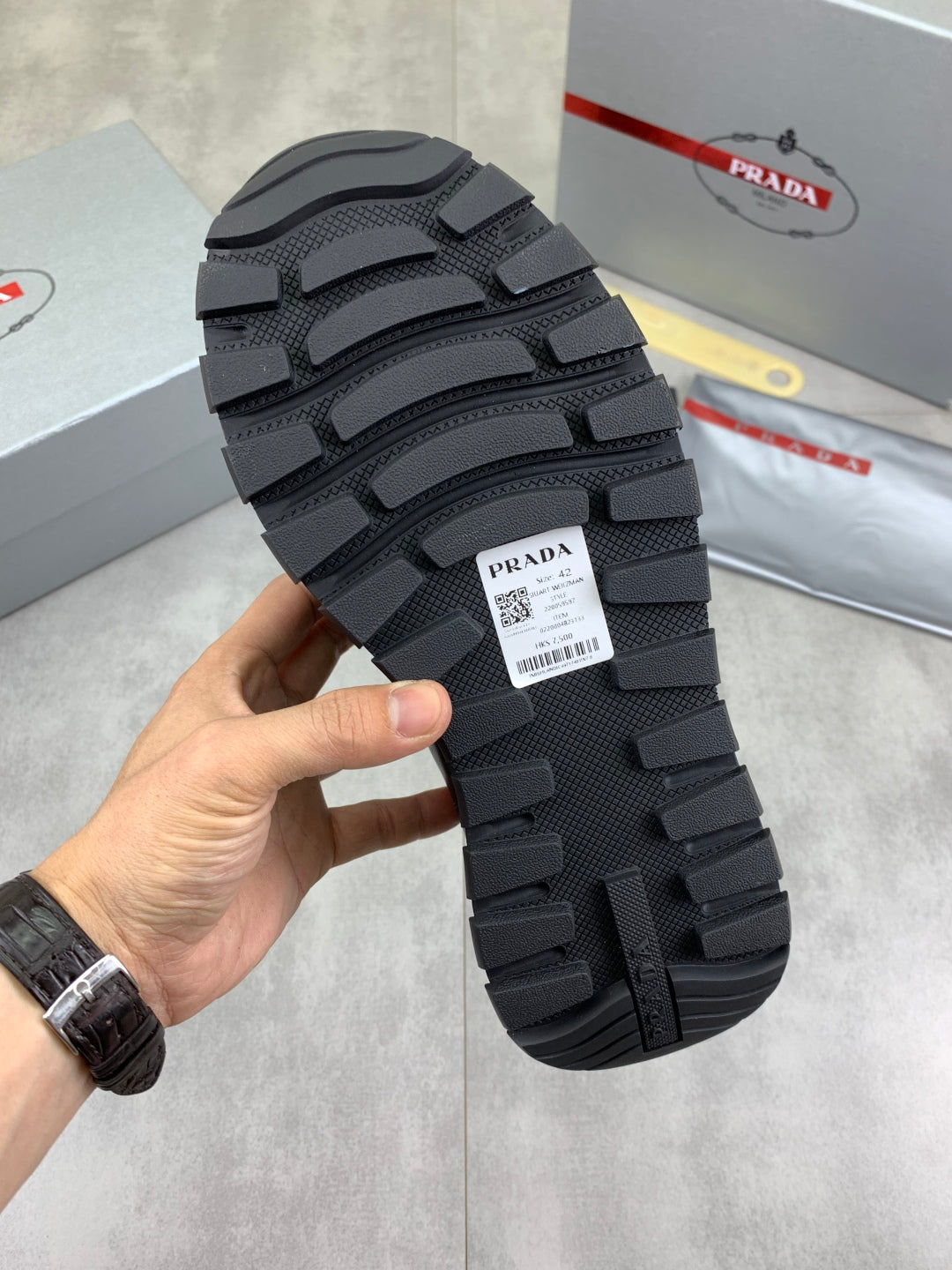 LuxluxHouse Best Quality Shoes Prada