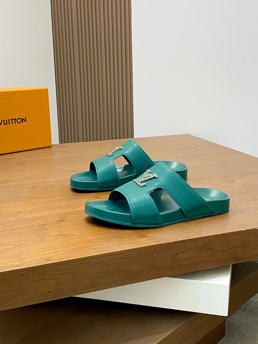LuxluxHouse Best Quality Sandals Louis Vuitton