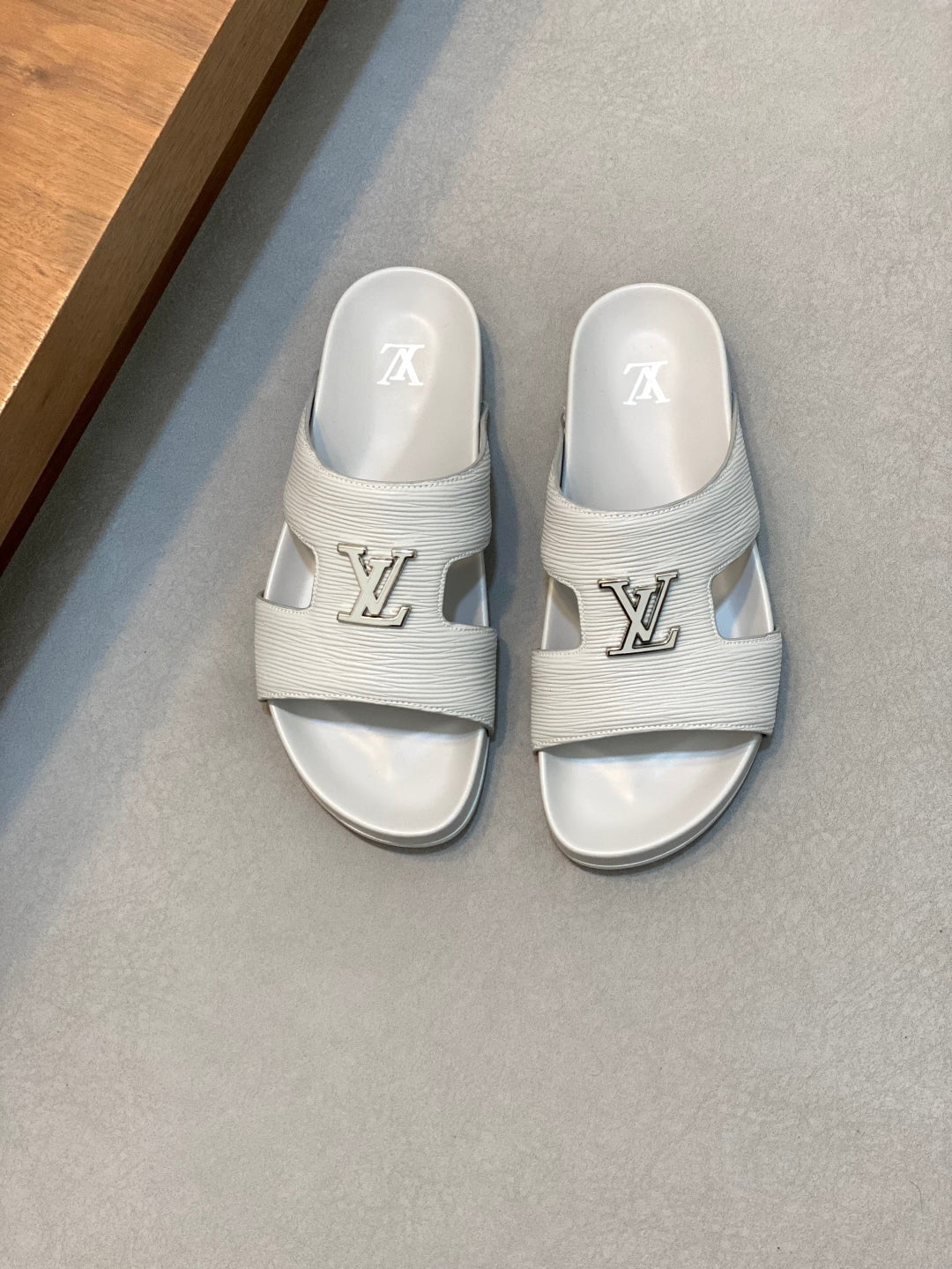 LuxluxHouse Best Quality Sandals Louis Vuitton