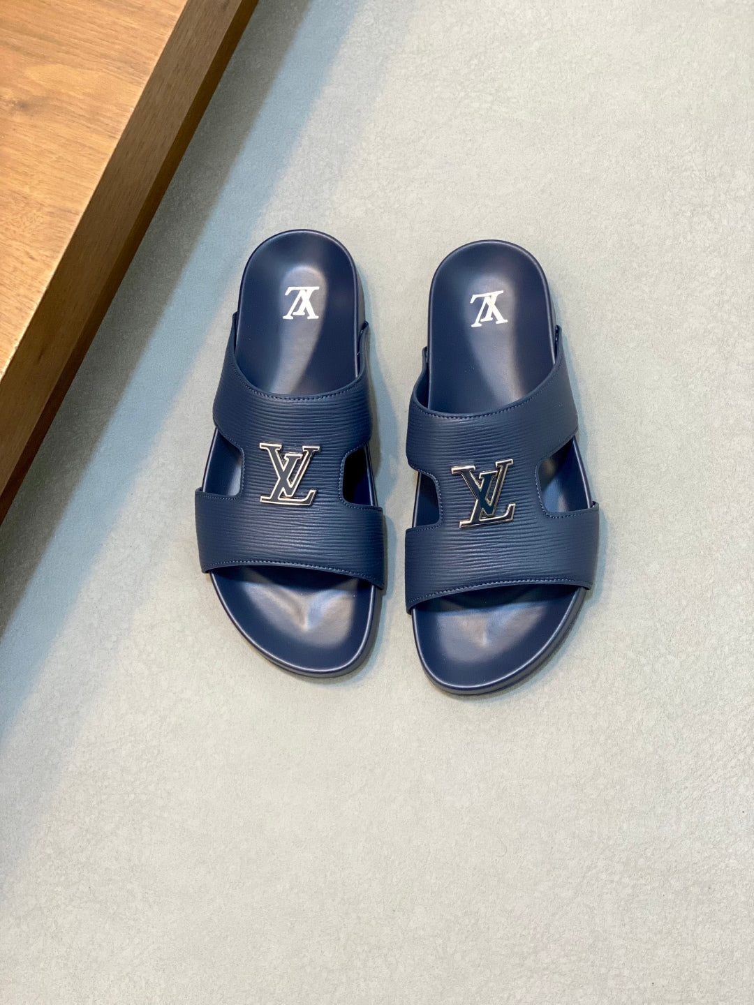LuxluxHouse Best Quality Sandals Louis Vuitton