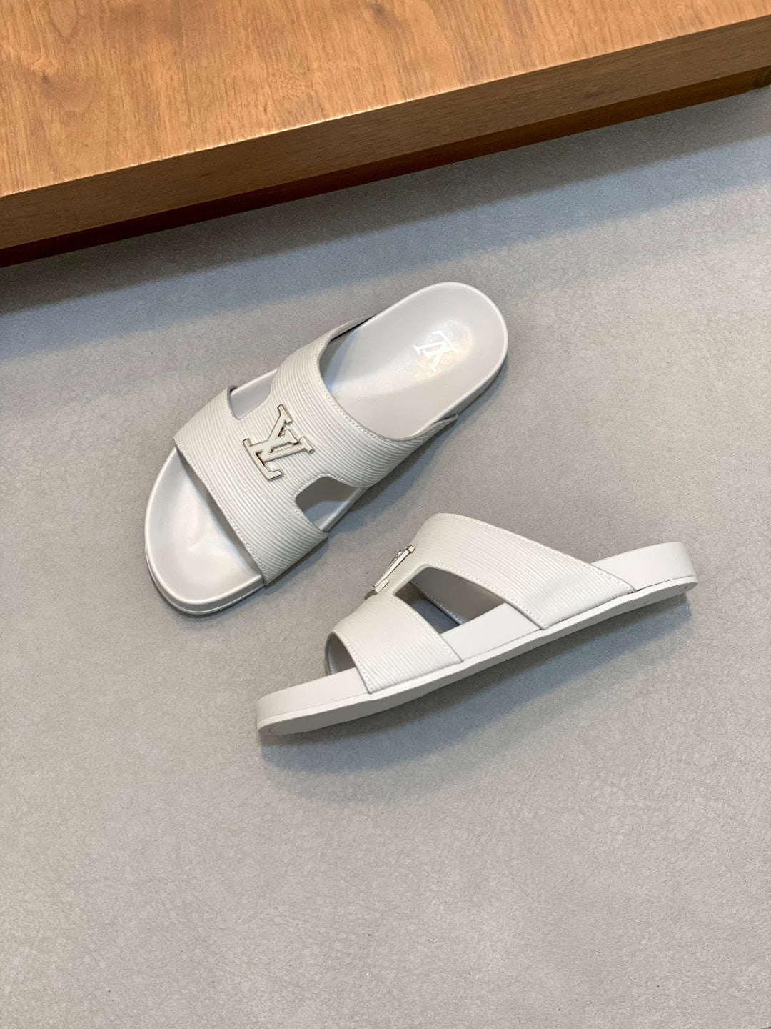 LuxluxHouse Best Quality Sandals Louis Vuitton