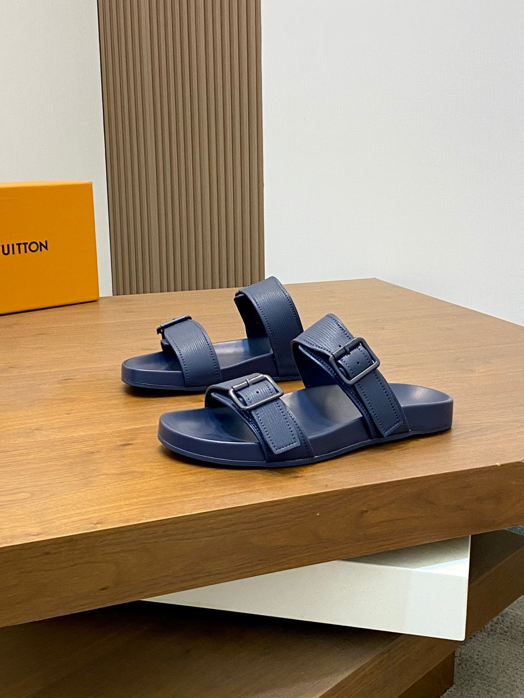 LuxluxHouse Best Quality Sandals Louis Vuitton