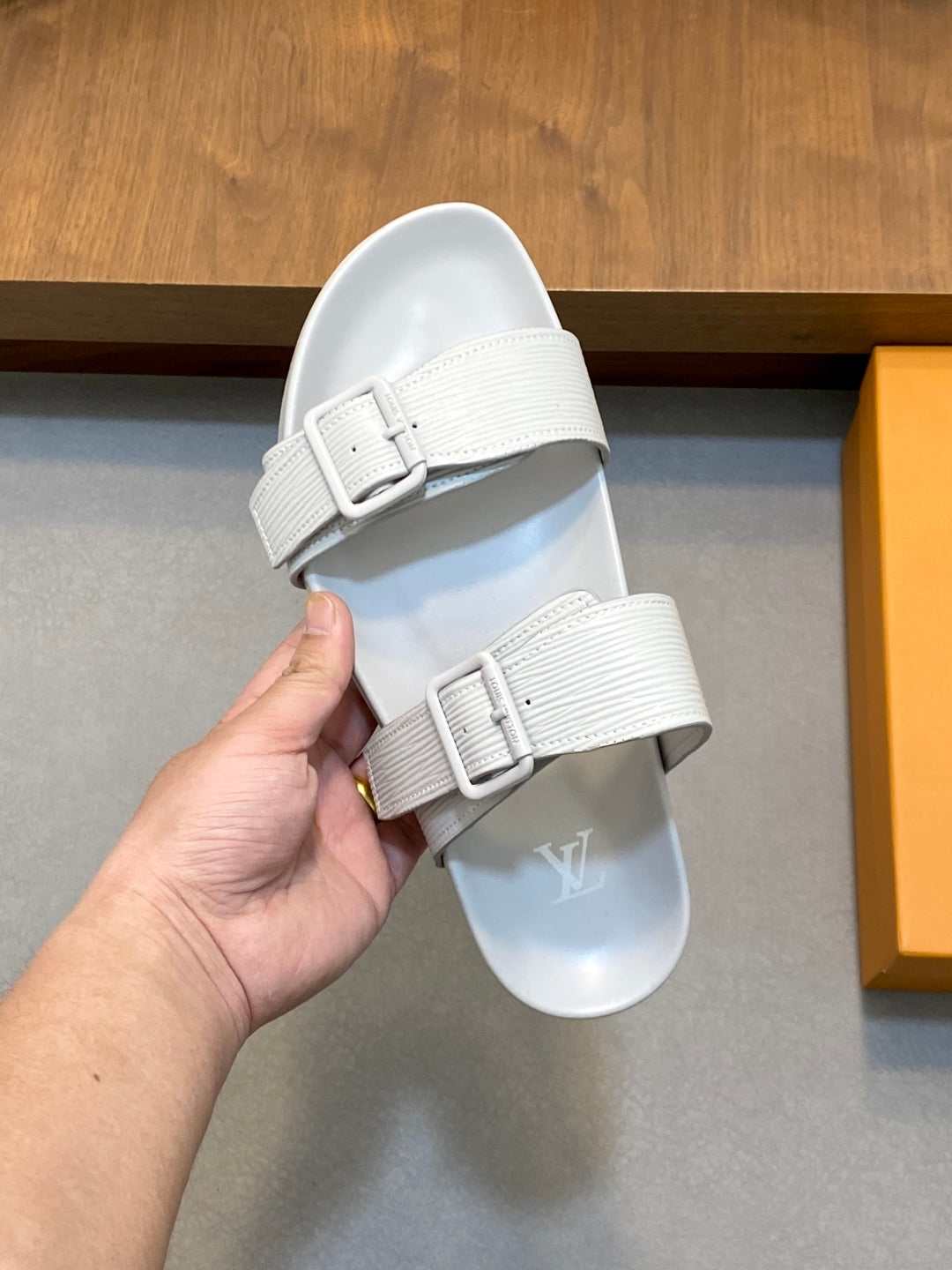 LuxluxHouse Best Quality Sandals Louis Vuitton