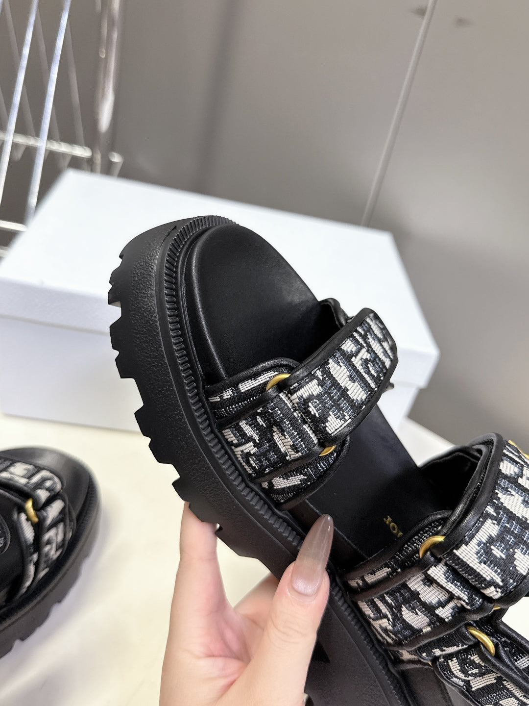 LuxluxHouse Best Quality Women Shoes Dior