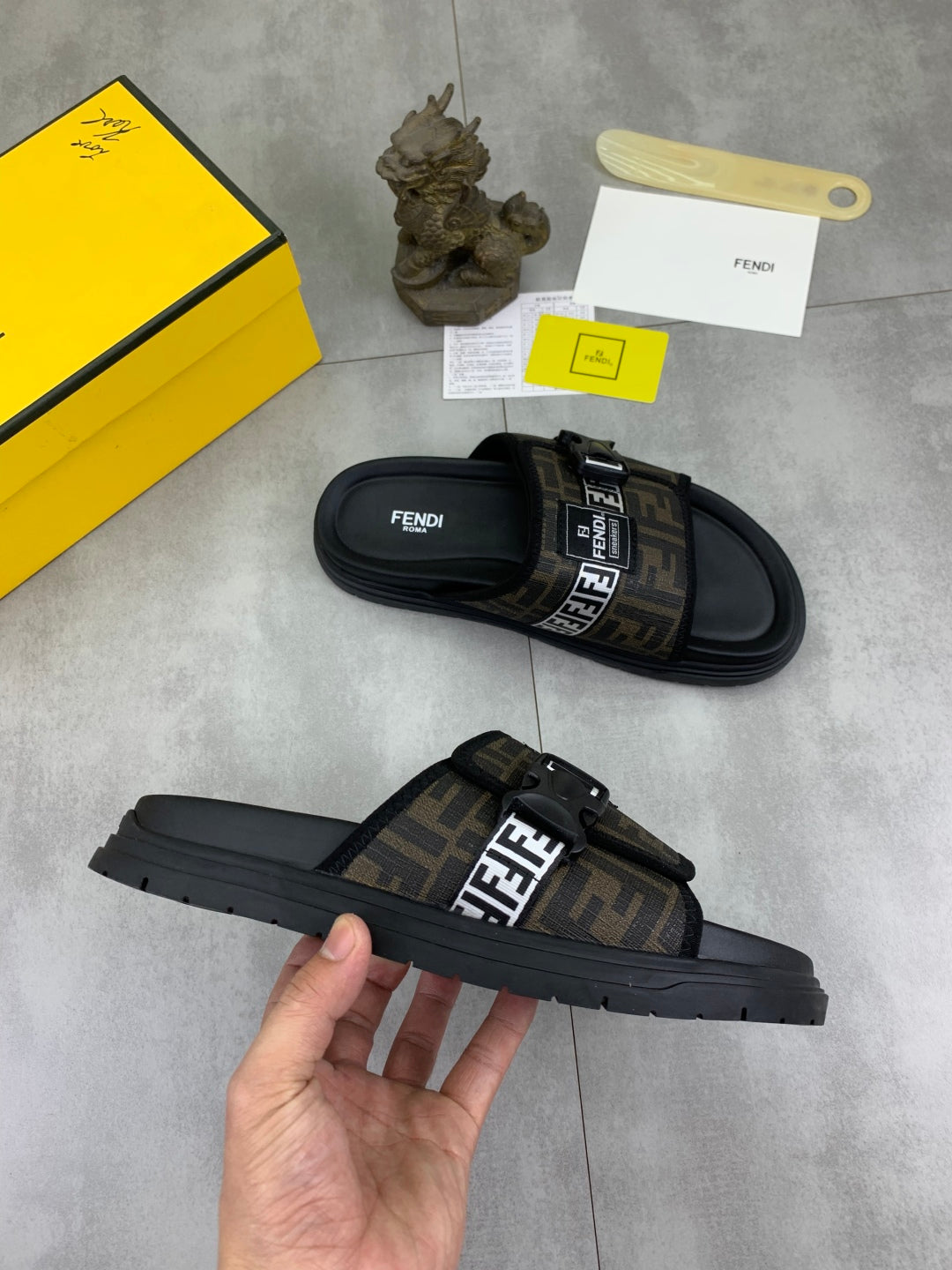 LuxluxHouse Best Quality Sandals Fendi