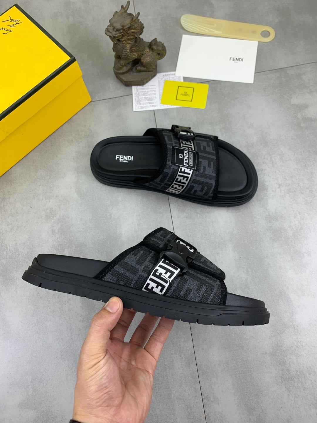 LuxluxHouse Best Quality Sandals Fendi