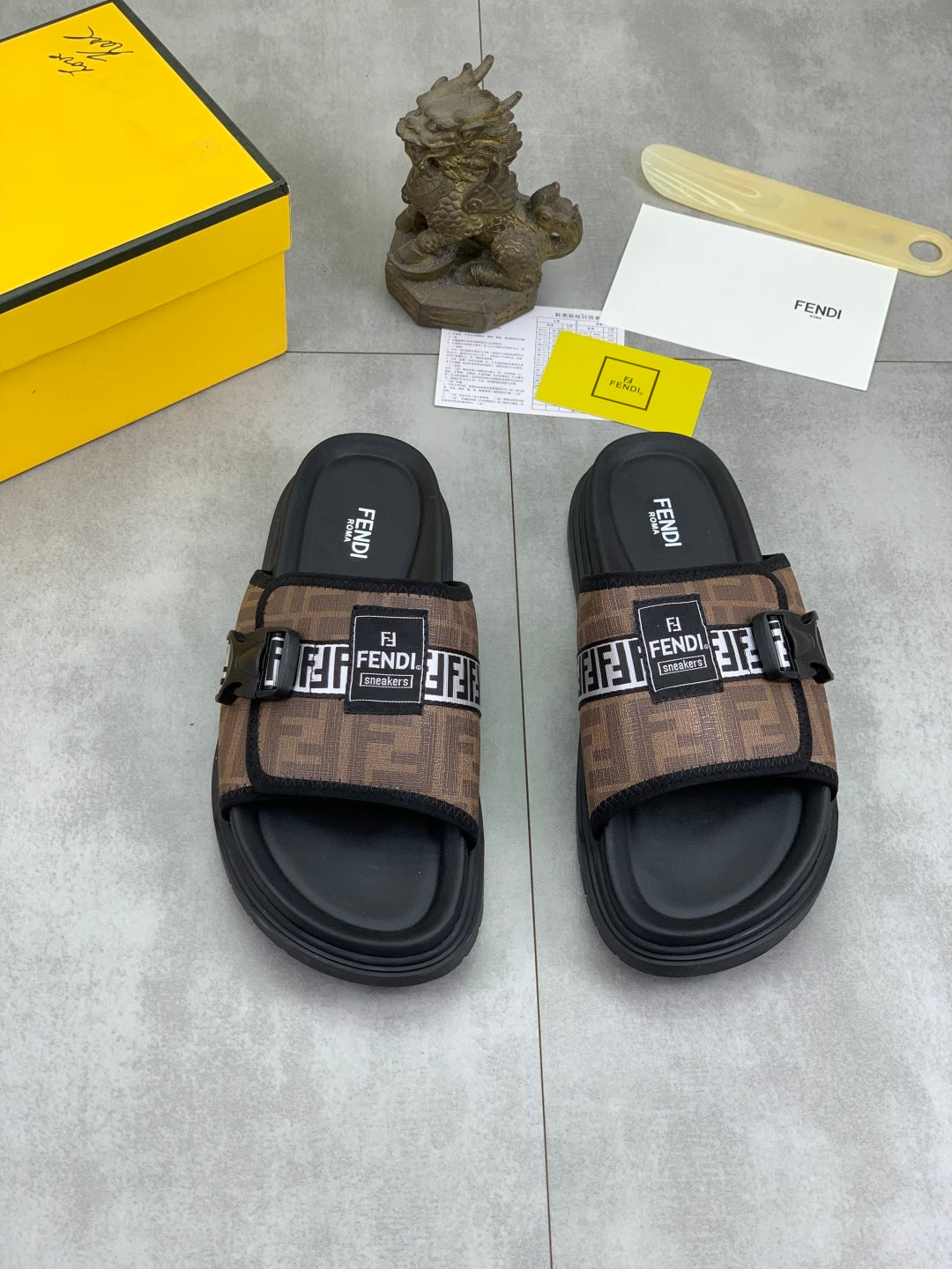 LuxluxHouse Best Quality Sandals Fendi