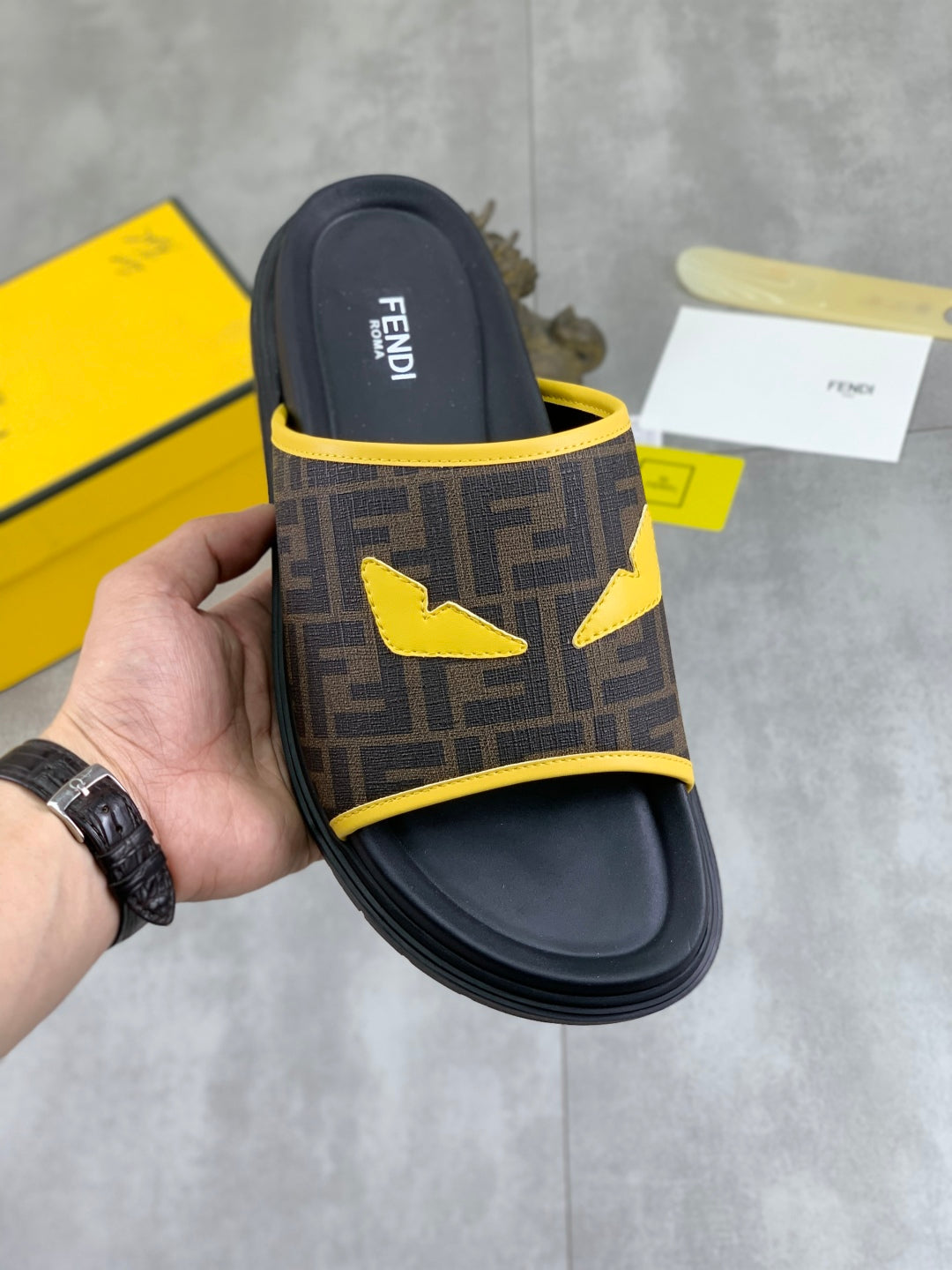 LuxluxHouse Best Quality Sandals Fendi