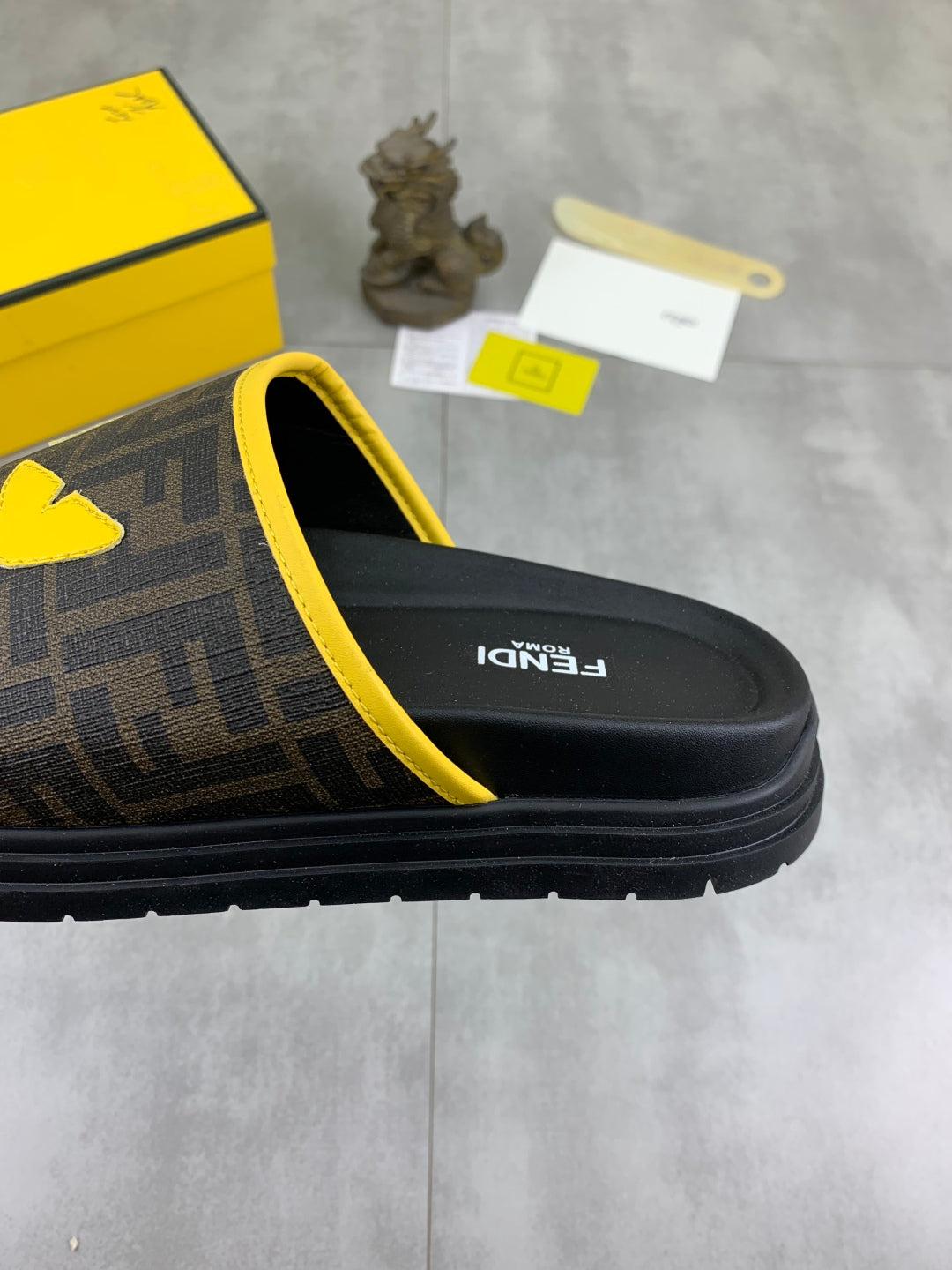 LuxluxHouse Best Quality Sandals Fendi