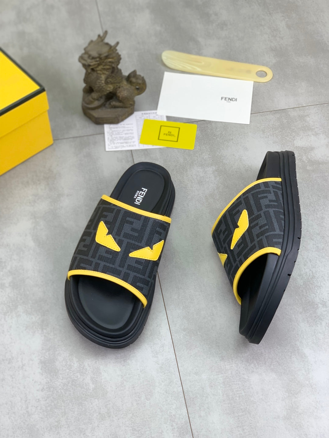 LuxluxHouse Best Quality Sandals Fendi