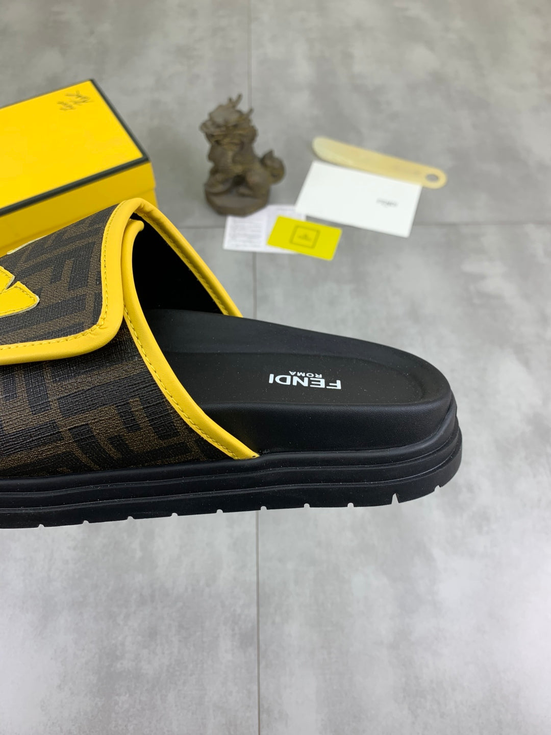 LuxluxHouse Best Quality Sandals Fendi