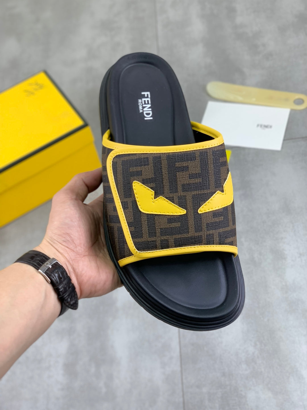 LuxluxHouse Best Quality Sandals Fendi