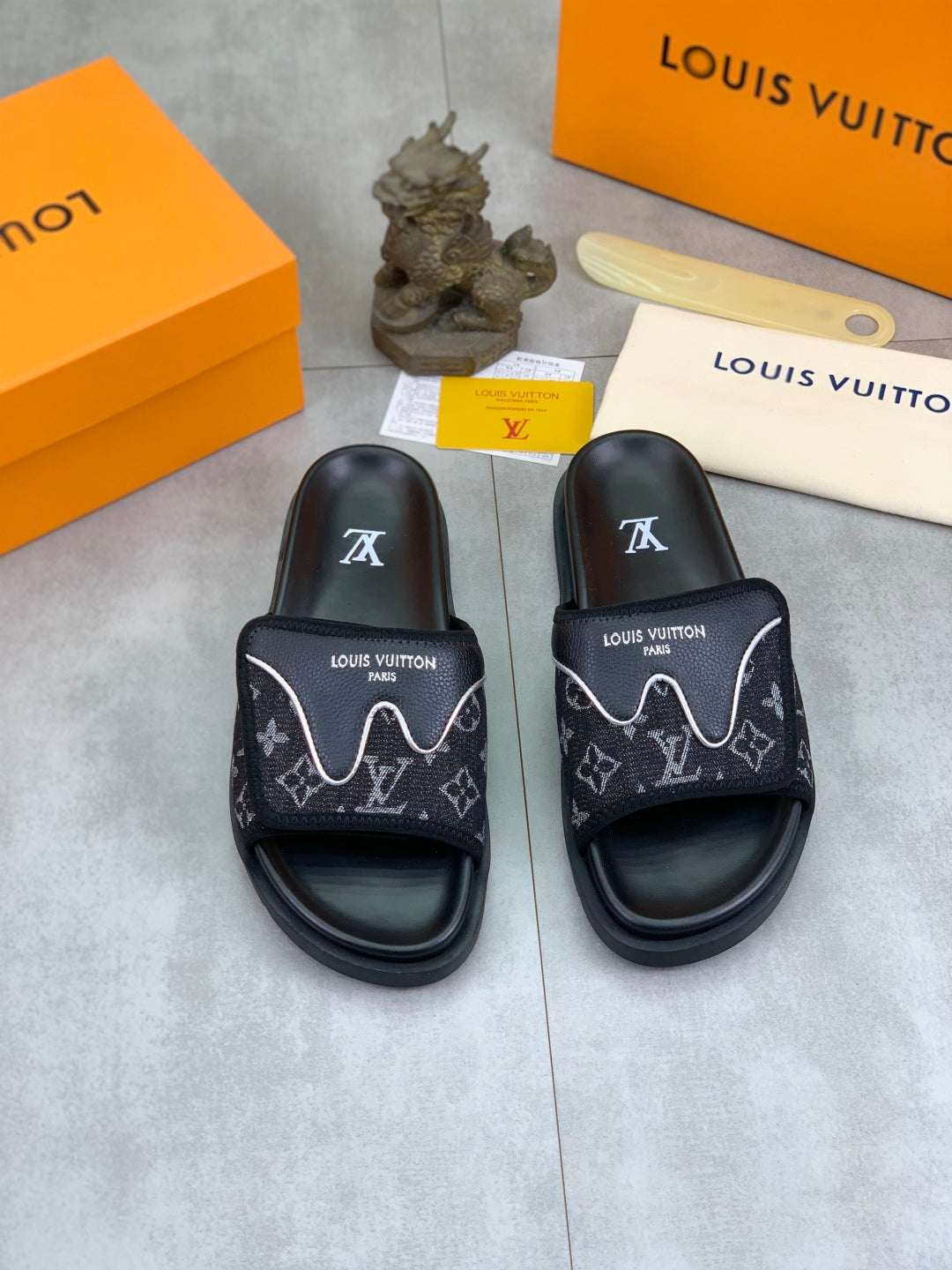 LuxluxHouse Best Quality Sandals Louis Vuitton