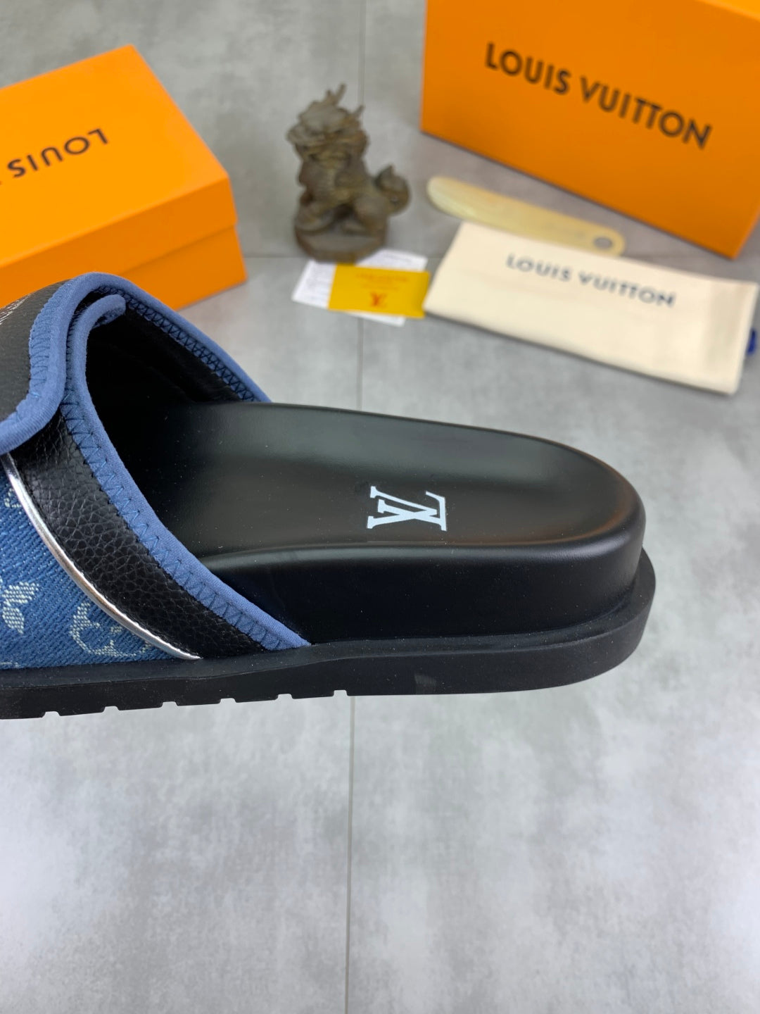 LuxluxHouse Best Quality Sandals Louis Vuitton