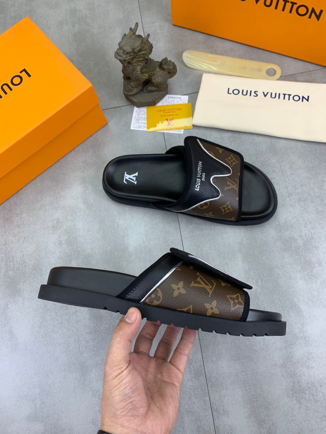 LuxluxHouse Best Quality Sandals Louis Vuitton