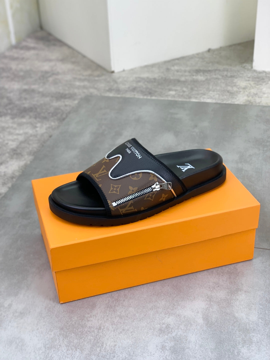 LuxluxHouse Best Quality Sandals Louis Vuitton