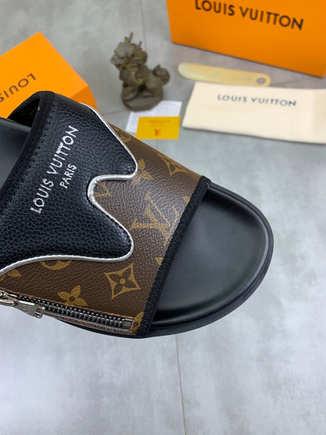 LuxluxHouse Best Quality Sandals Louis Vuitton