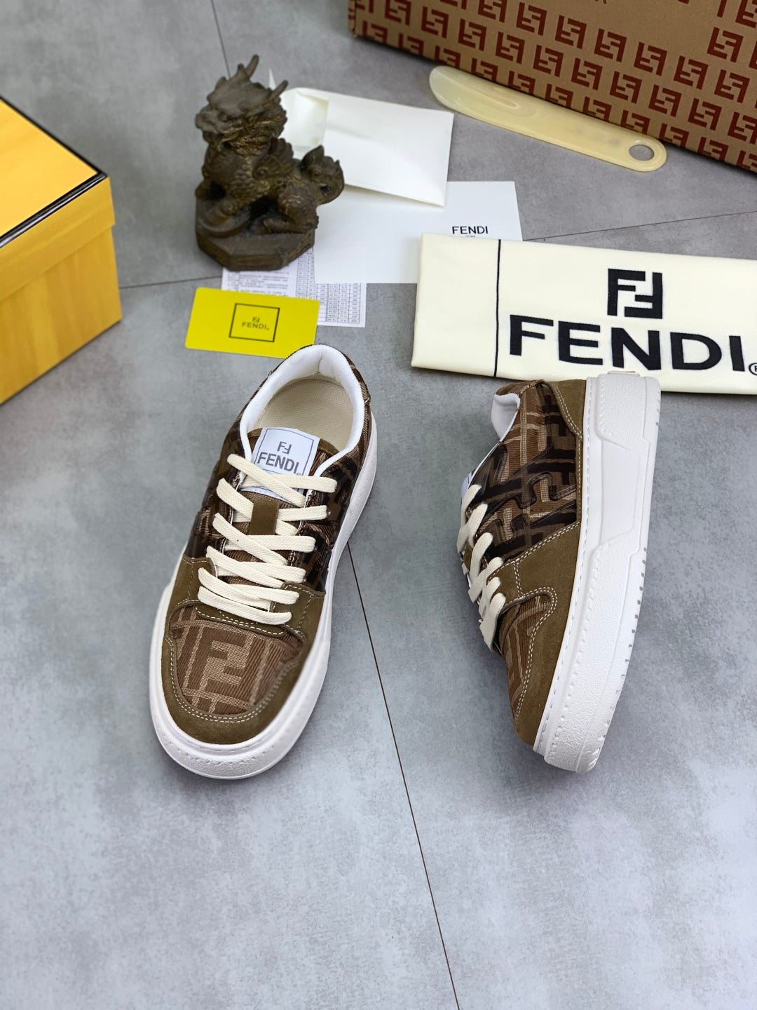 LuxluxHouse Best Quality Shoes Fendi
