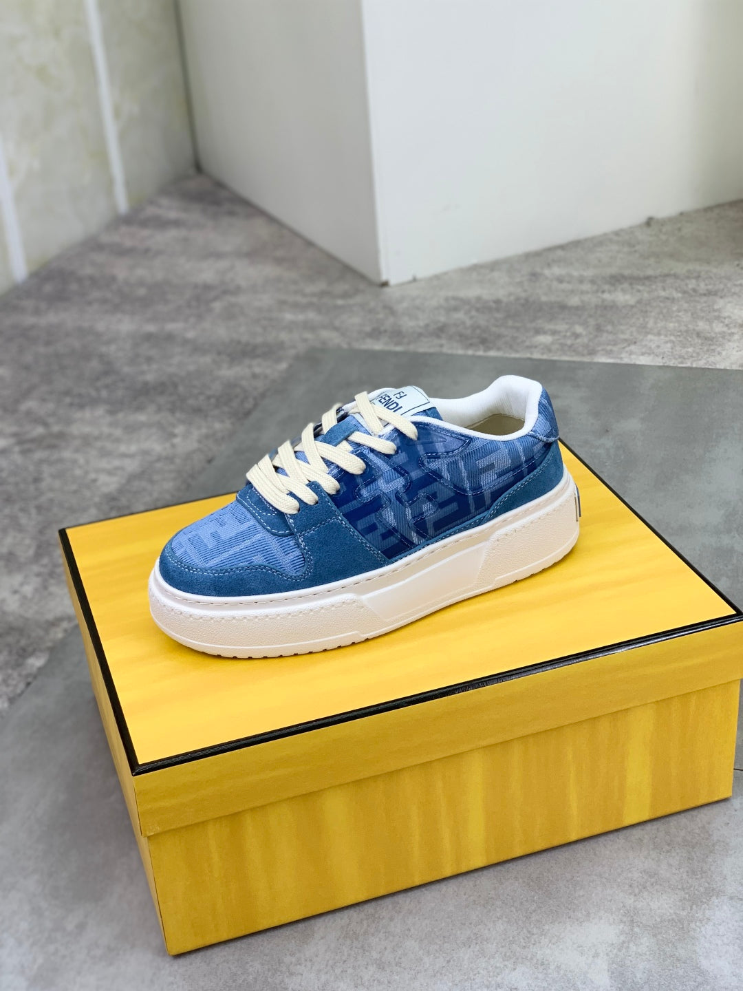 LuxluxHouse Best Quality Shoes Fendi