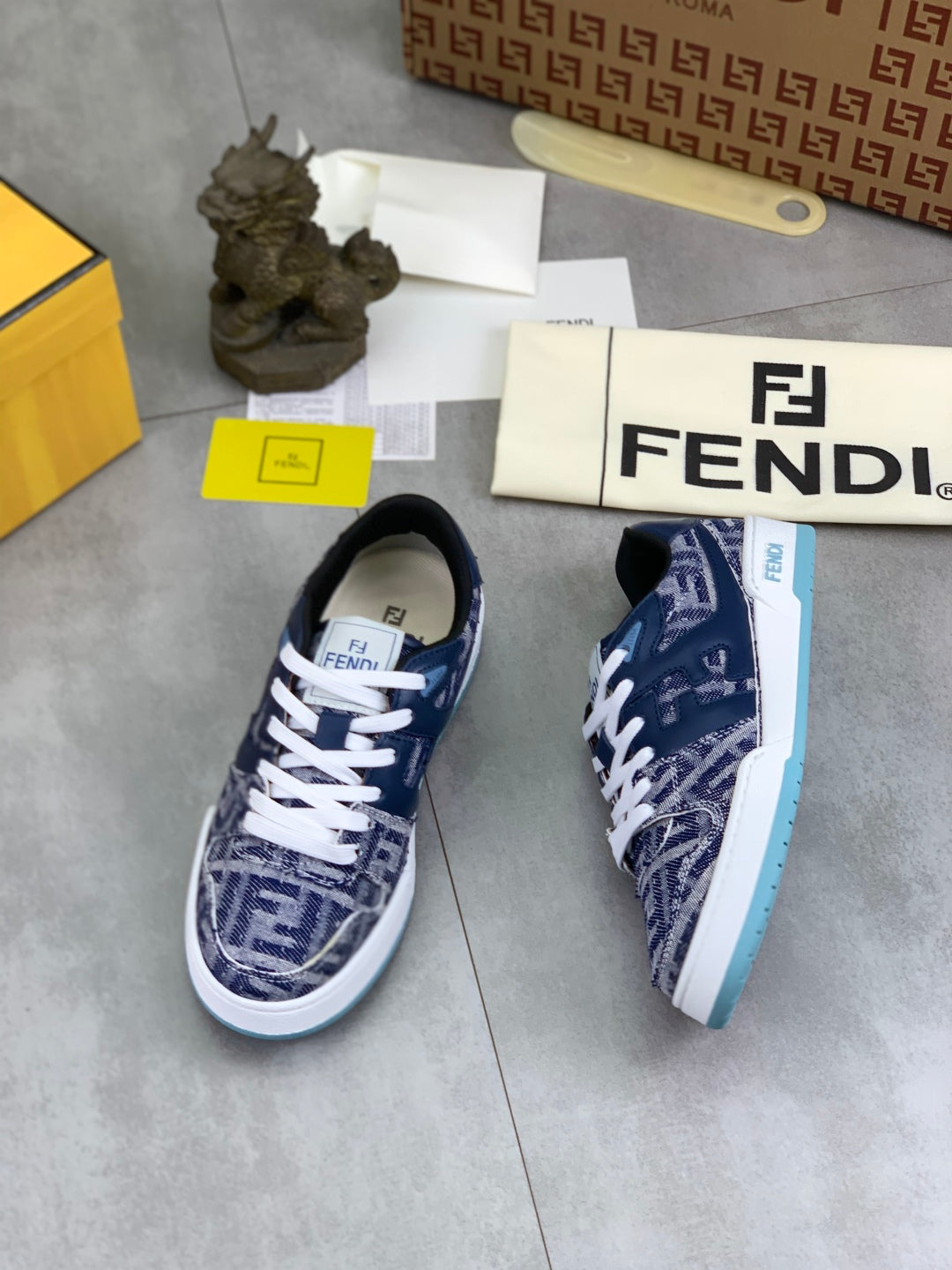 LuxluxHouse Best Quality Shoes Fendi